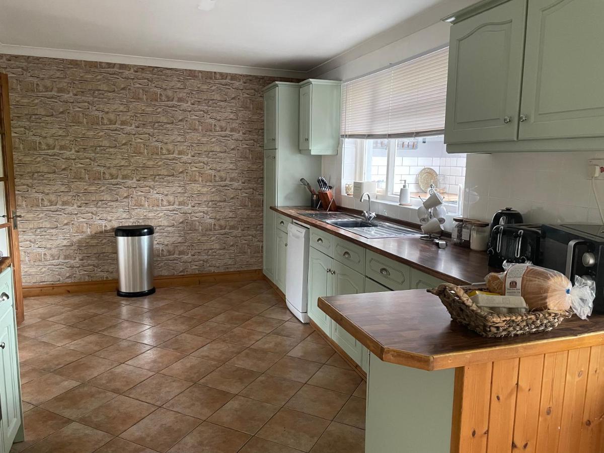 Carreg Yr Onnen Villa Haverfordwest Bagian luar foto